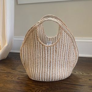 GUC Shiraleah Jute tote bag